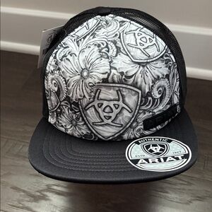 Ariat Authentic Structured Bill Snapback,logo shield,4 vent panel cap